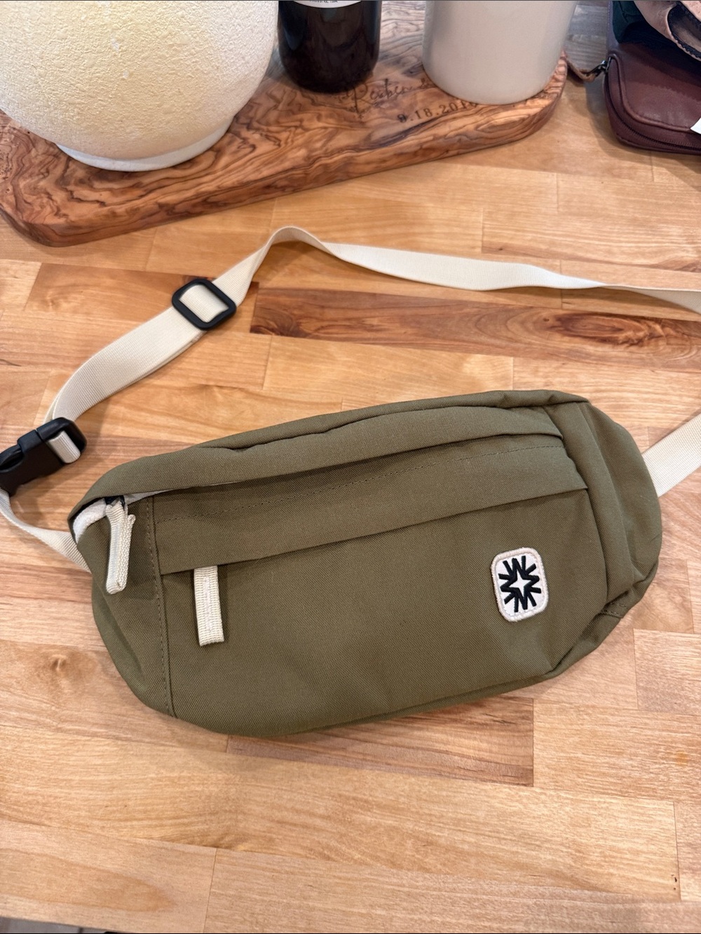 Walker Family Goods Louis Sling Olive Green
